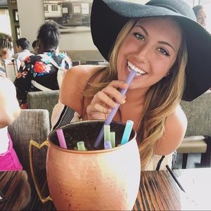 Meet your Posher, Jordyn